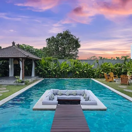 Brand New 4Br Villa With Pool, Sauna & Fire Pit Close To Nusa Dua And Uluwatu