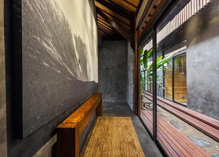 Villa Brand New 4br With Pool, Sauna & Fire Pit Close To Nusa Dua And Uluwatu Jimbaran