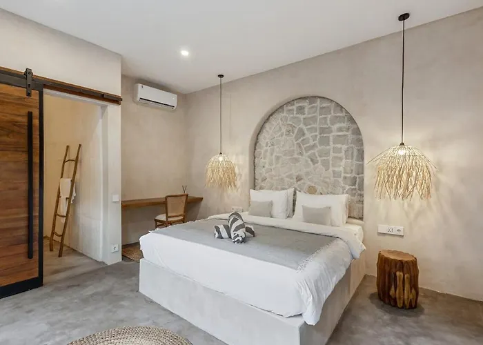 Villa Brand New 4br With Pool, Sauna & Fire Pit Close To Nusa Dua And Uluwatu Jimbaran