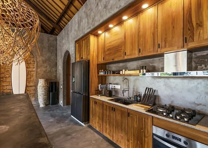 Villa Brand New 4br With Pool, Sauna & Fire Pit Close To Nusa Dua And Uluwatu Jimbaran
