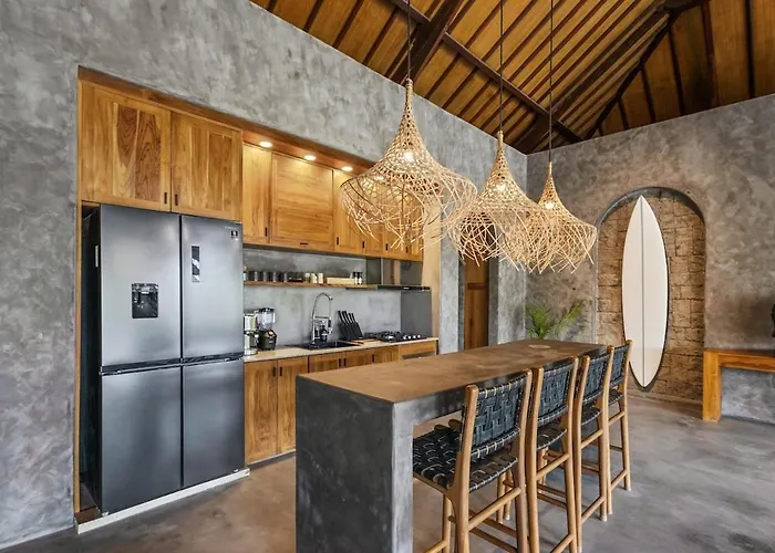 Brand New 4br With Pool, Sauna & Fire Pit Close To Nusa Dua And Uluwatu *